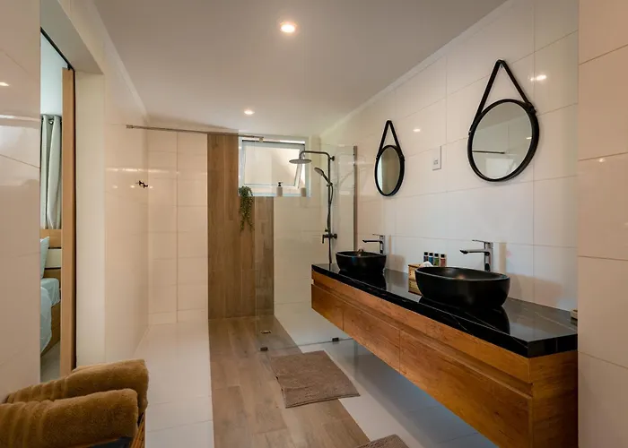 Seyrenity Heights Villa